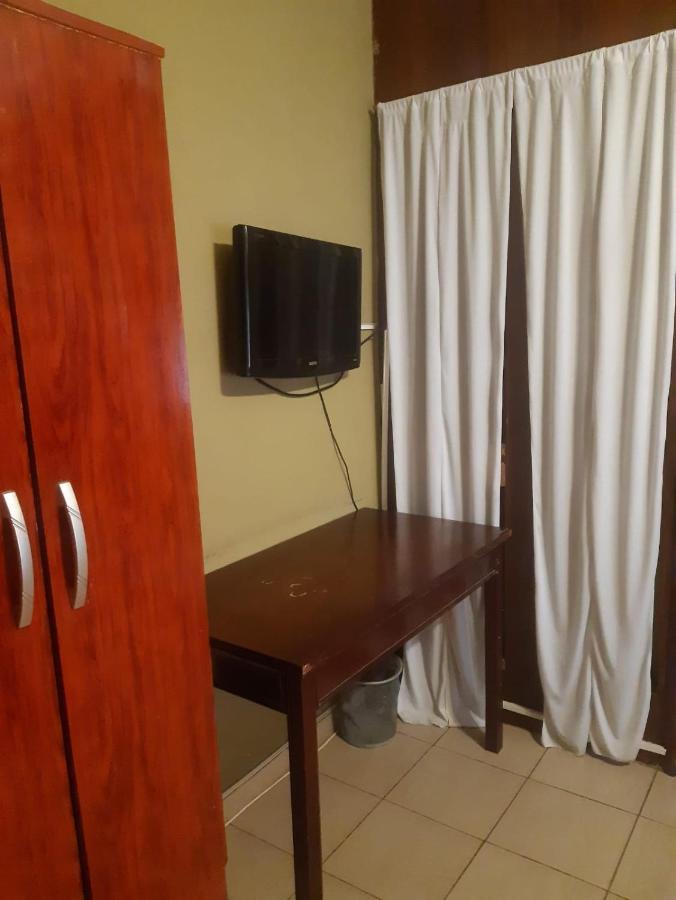 Hotel Duclout Confort Inn มอนเตกรานเด ภายนอก รูปภาพ